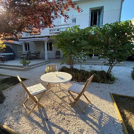 Rez De Proche Port Et Plages De Apartment